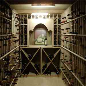 Eastville  - Megaplex Vault (This N That) mp3 album