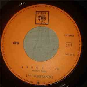 Les Mustangs - Drums / Theme Du Lac Des Cygnes mp3 album