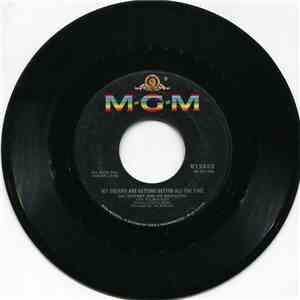 Art Mooney & His Orchestra - Till The End Of The World/My Dreams Are Getting Better All The Time mp3 album