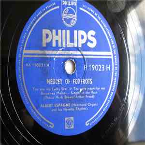 Albert Espagne And His Novelty Rhythm's - Medley Of Foxtrots mp3 album
