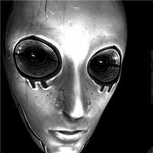 T.R.O. / Solar Chrome - Tekknologic / The Crushmachine mp3 album
