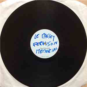 Le Massey Ferguson Memorial - Anarchy Dans La Valley mp3 album