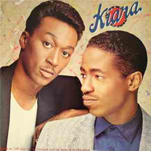 Kiara - To Change And / Or Make A Difference mp3 album